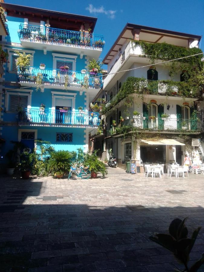 Vacanza Taormina Mare Mazzeo Exterior foto